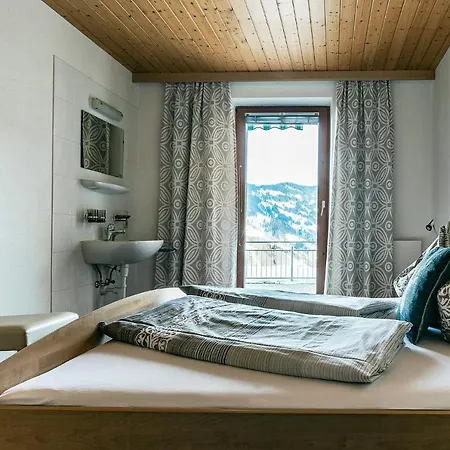 Apartment Mangeng *